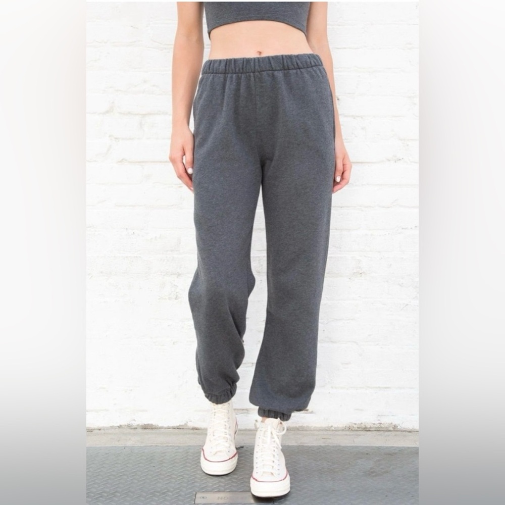 Brandy Melville NWT Grey Jogger Sweatpants
